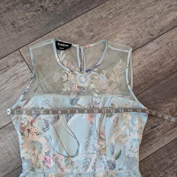 Bebe Floral Embroidered Midi Dress - Picture 5 of 7